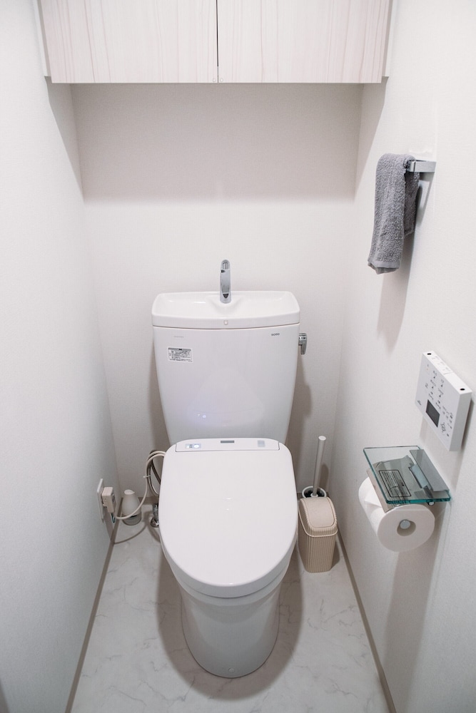 ダブルルーム 禁煙 バスルーム4 | Dash Living Nihonbashi