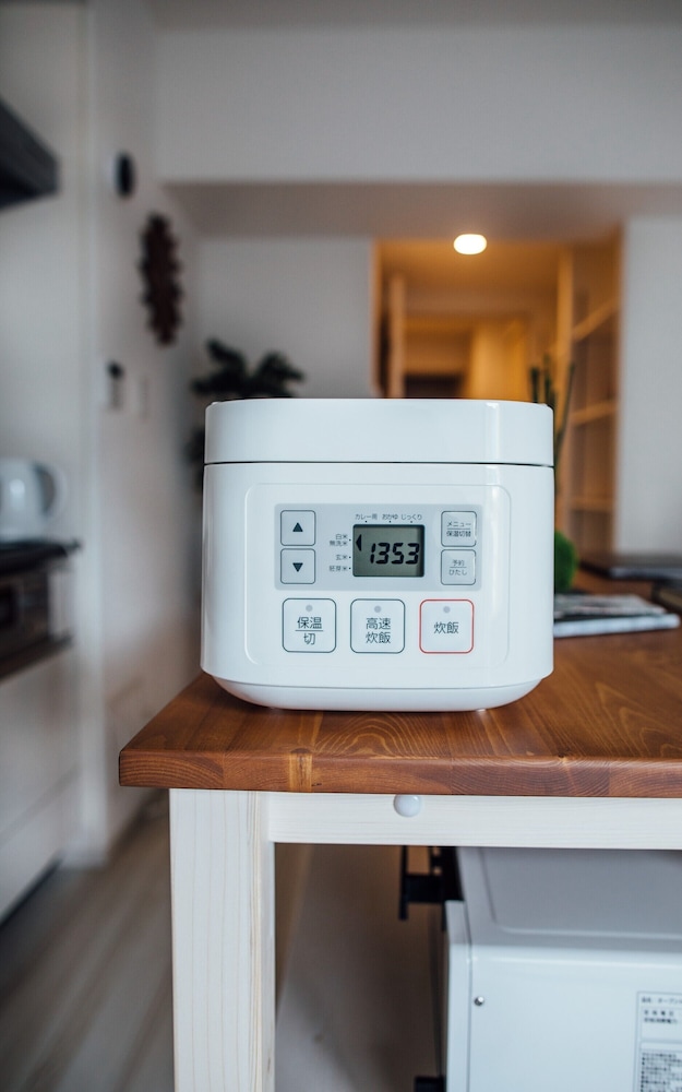 ダブルルーム 禁煙 専用キッチン1 | Dash Living Nihonbashi