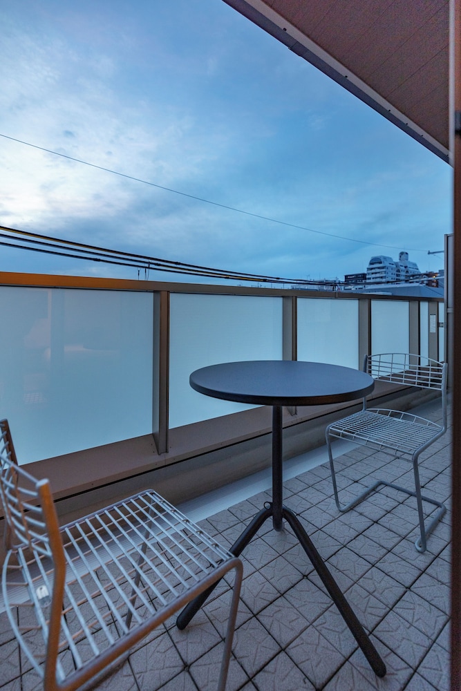 プレミア ダブルルーム 禁煙 バルコニー0 | Dash Living Gojo