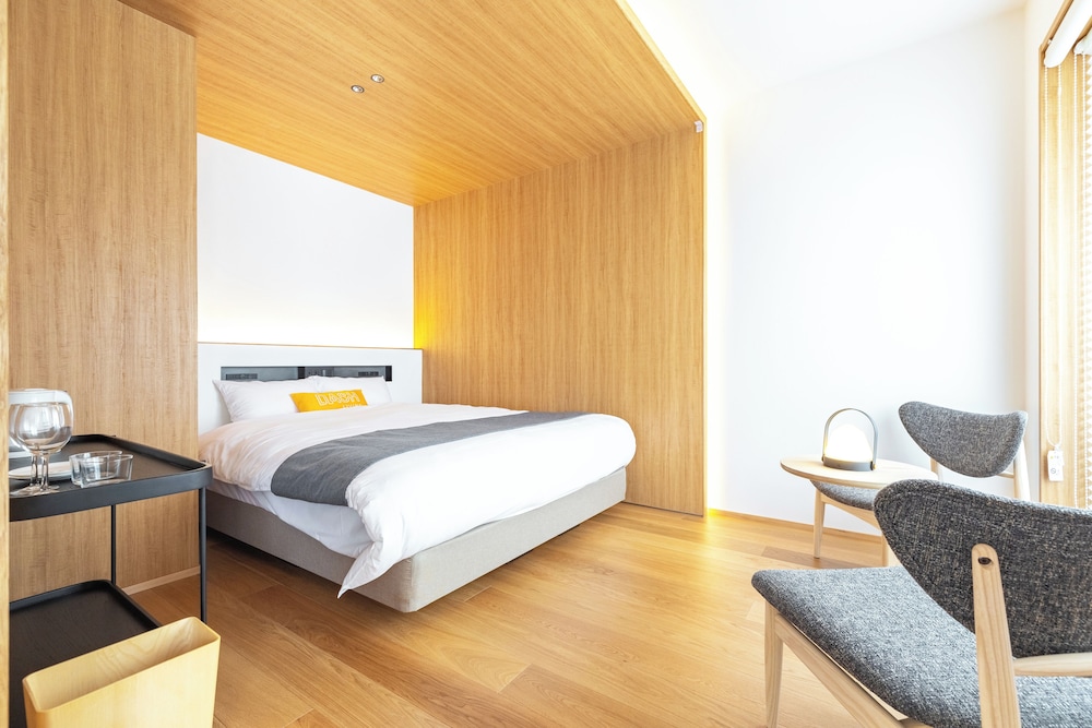 デラックス ダブルルーム 禁煙 | Dash Living Gojo