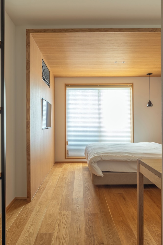 デラックス ダブルルーム 禁煙 客室4 | Dash Living Gojo