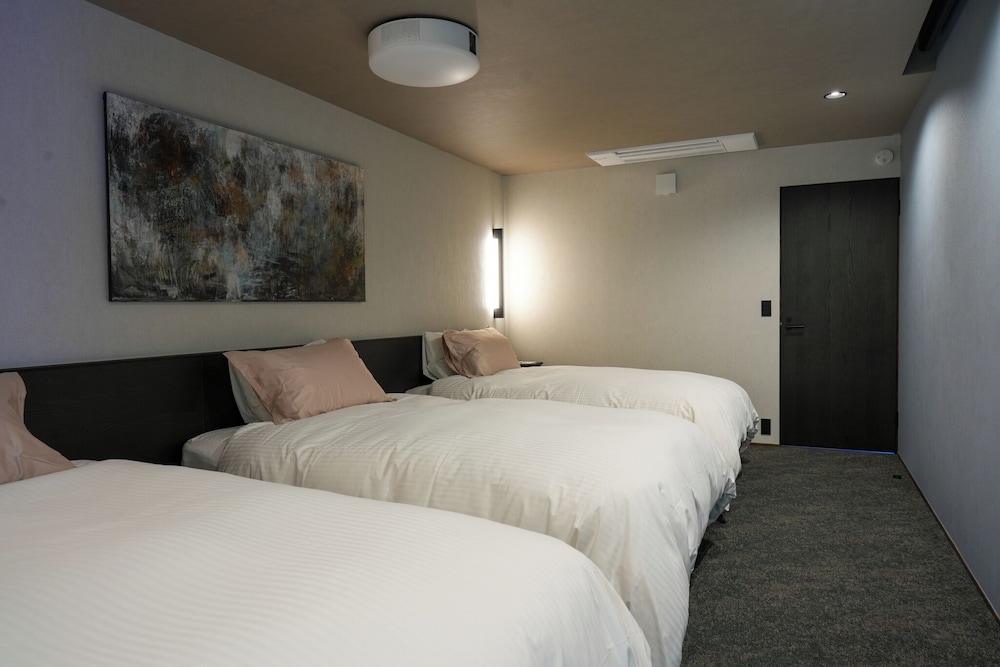 スーペリア ヴィラ シティビュー 客室2 | Villa 石の蔵 Hotel