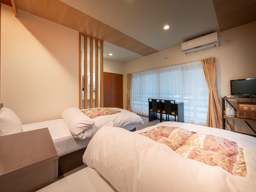 禁煙 ツインルーム (Wi-Fi完備/トイレ付バス無し) | 足尾の宿かじか