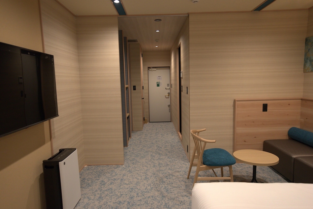 スタンダード ダブルルーム 禁煙 客室8 | ユトリアリゾート飛騨高山