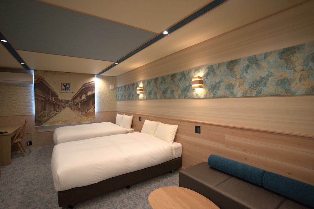 スーペリア ツインルーム 禁煙 | ユトリアリゾート飛騨高山