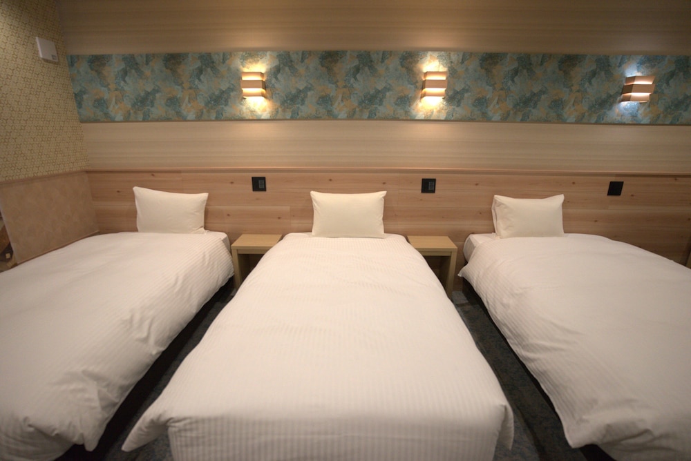 トリプルルーム 禁煙 客室2 | ユトリアリゾート飛騨高山