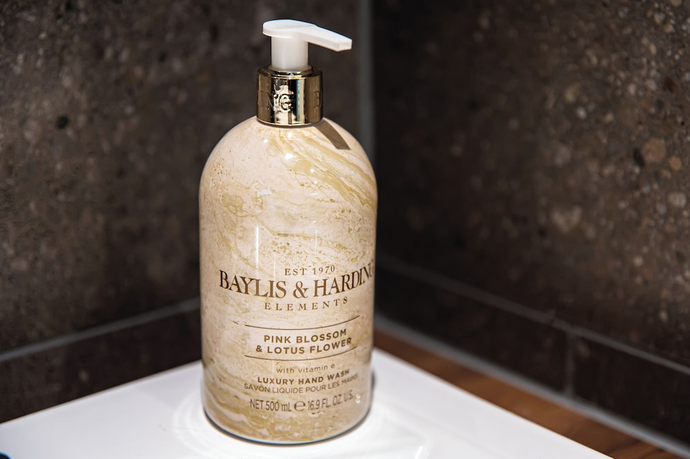 ファミリー ルーム バスルーム1 | アクシオンホテル天神