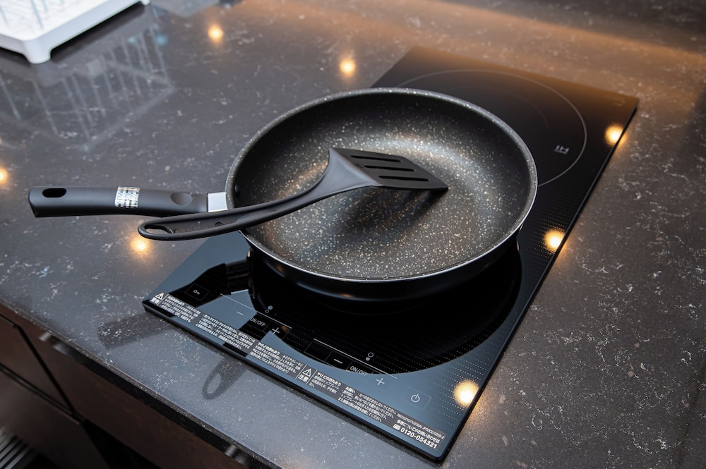 ファミリー ルーム 専用キッチン1 | アクシオンホテル天神