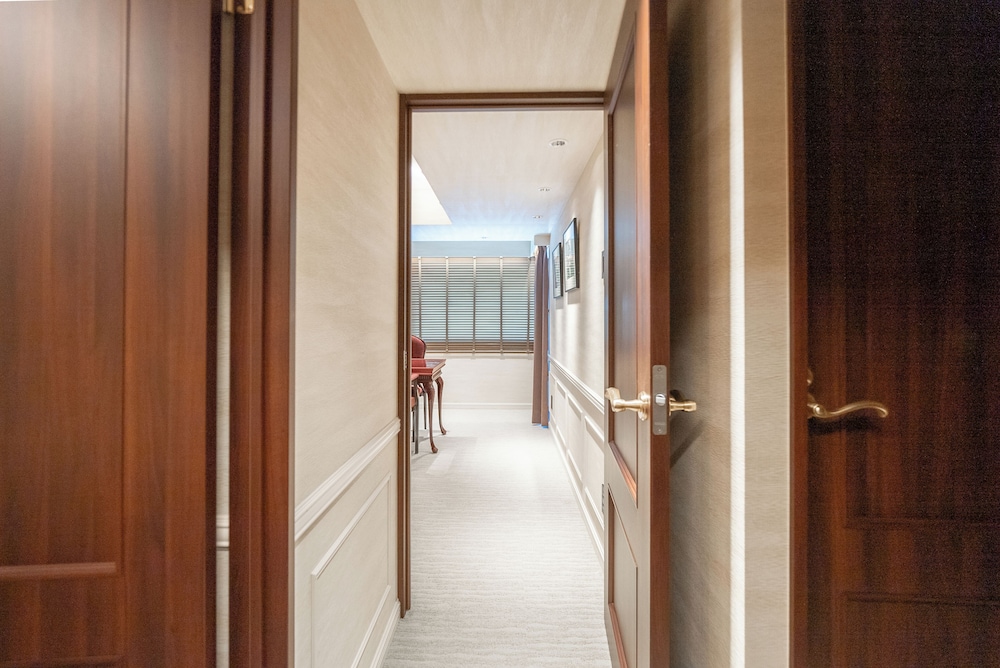 スタンダード アパートメント 1 ベッドルーム 客室清掃なし 客室4 | ロイズ博多