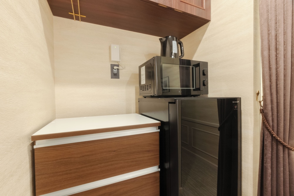 プレミアム ルーム 禁煙 リバービュー 専用キッチン1 | ロイズ博多