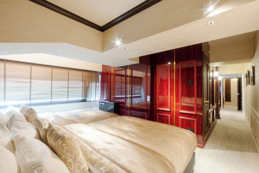 プレミアム ルーム 禁煙 リバービュー 客室8 | ロイズ博多