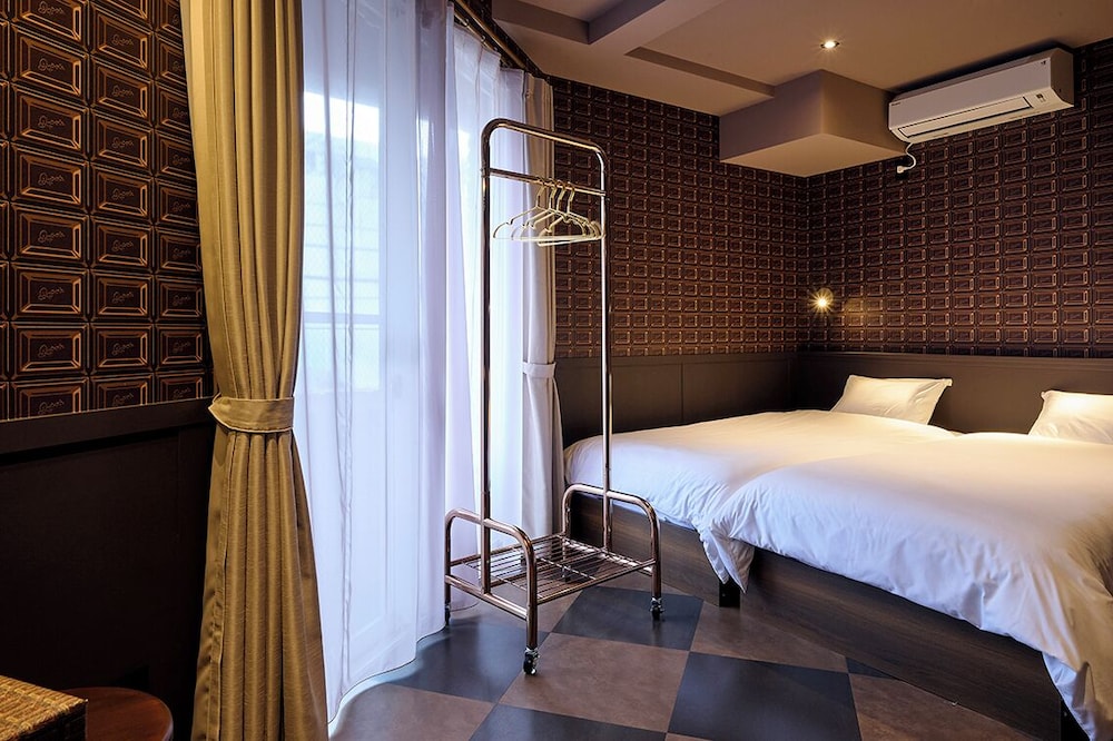 デラックス スイート 1 ベッドルーム 禁煙 バルコニー 客室9 | Q-ROOMS. HARAJUKU