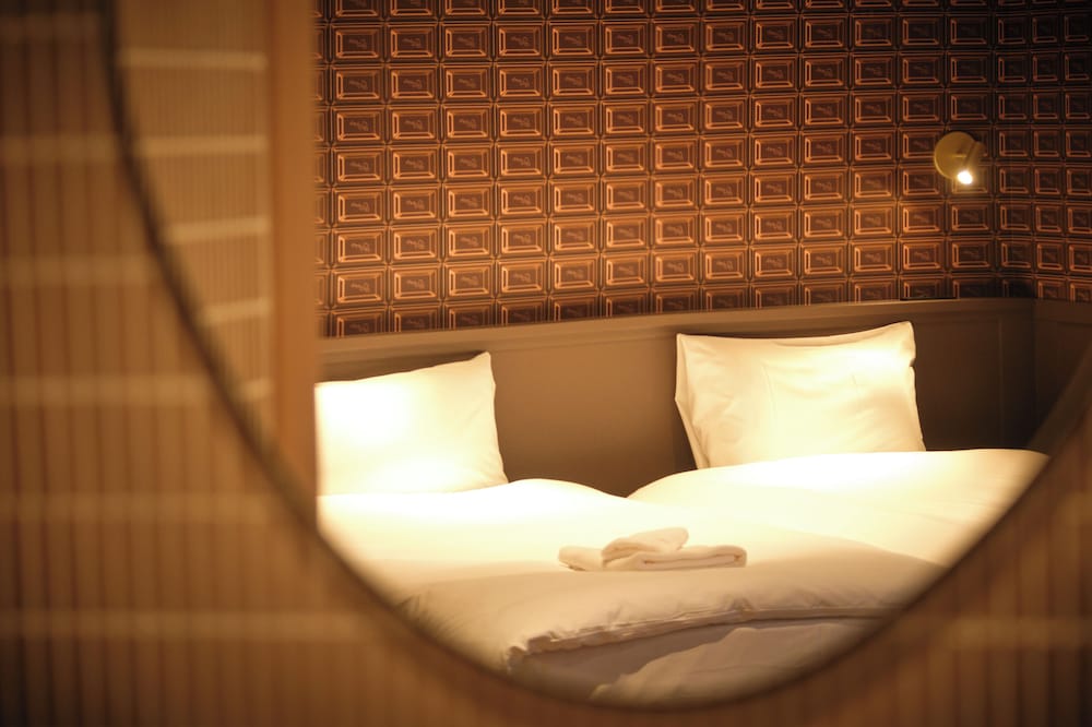 デラックス スイート 1 ベッドルーム 禁煙 バルコニー 客室2 | Q-ROOMS. HARAJUKU