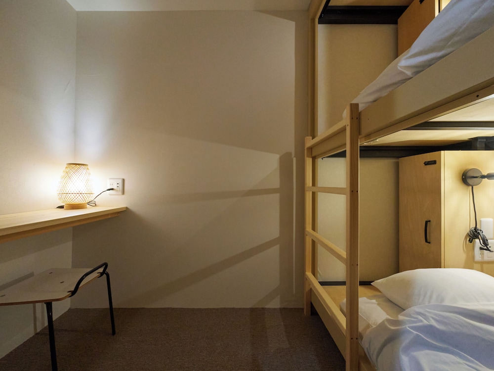 ツインルーム 禁煙 部屋からの景観0 | RetroSpect Stay Yokohama