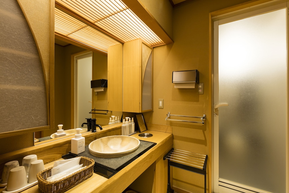 スタンダード C 和室 禁煙 バスルーム0 | 瑠璃光