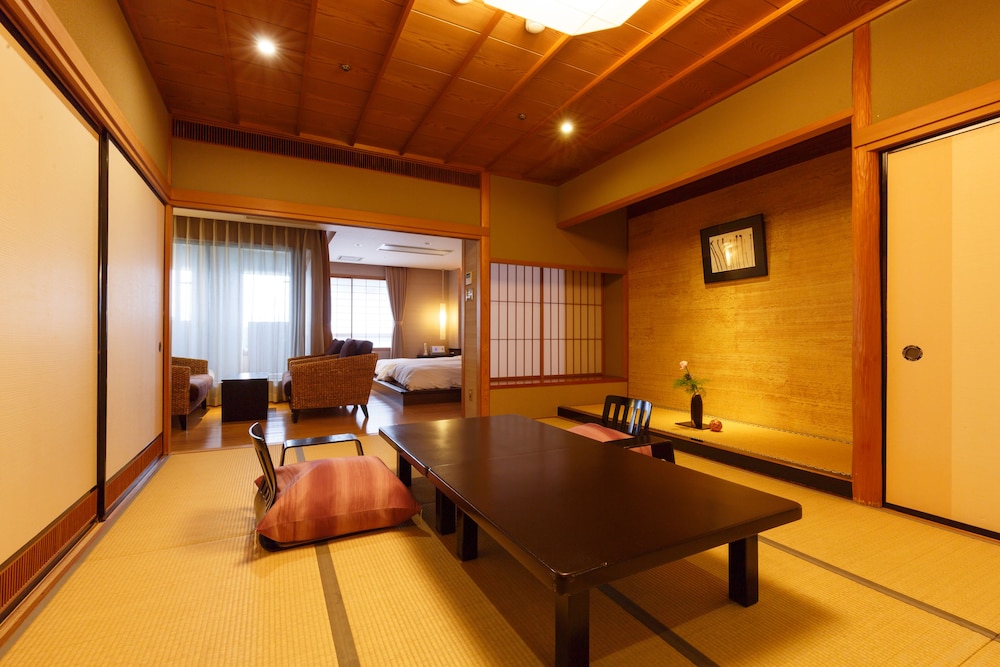 デラックス A 和洋室 禁煙 | 瑠璃光