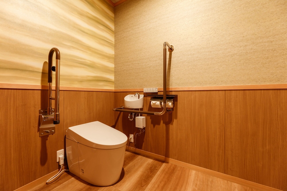 和洋室 ツインベッド 露天風呂付 禁煙 バスルーム1 | たちばな四季亭