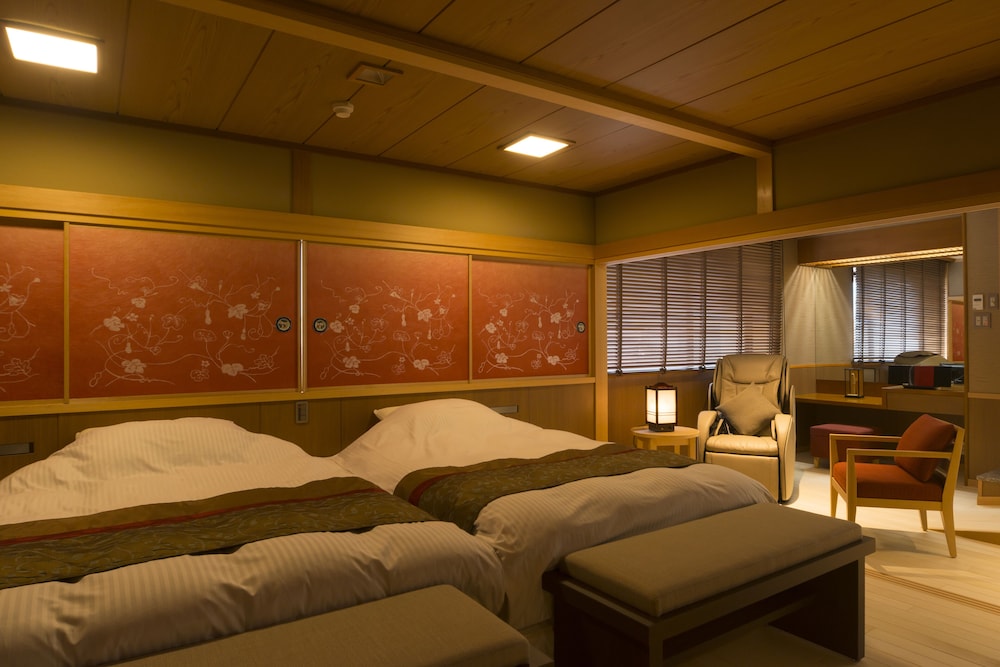 和洋室 プレミアスイート 露天風呂付 禁煙 客室3 | たちばな四季亭