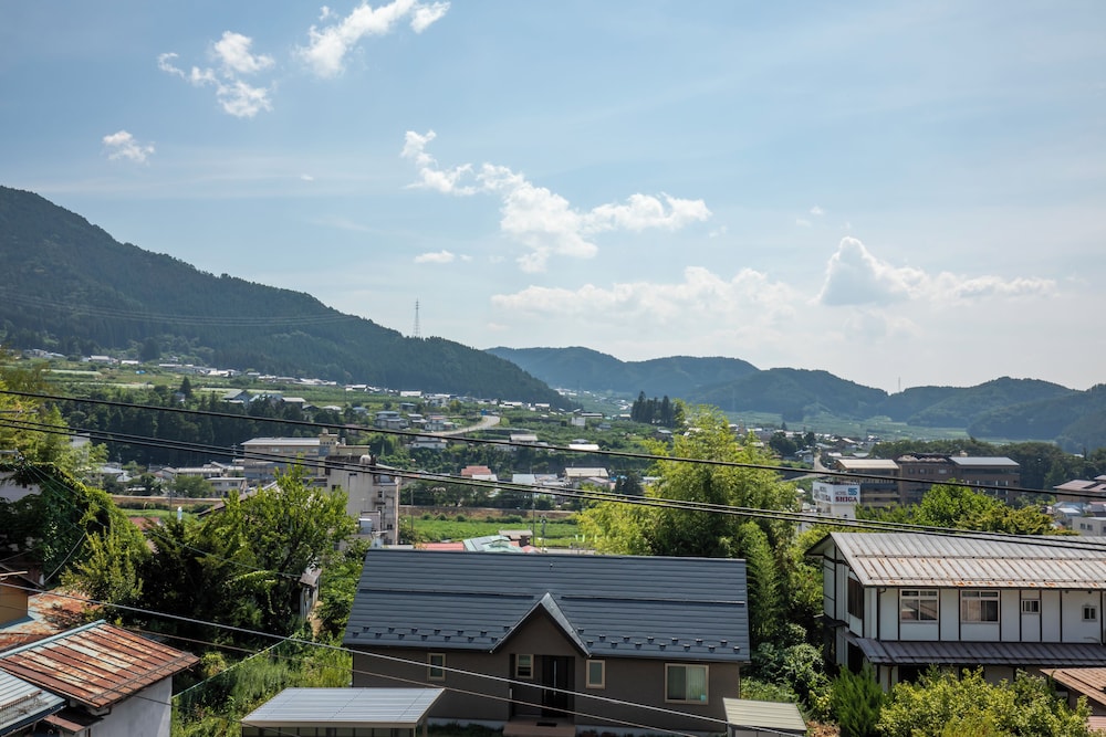 和室 2F (10畳) 禁煙 部屋からの景観2 | 島屋