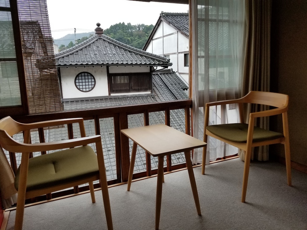 和室ツインベッドルーム 客室2 | 月本屋旅館