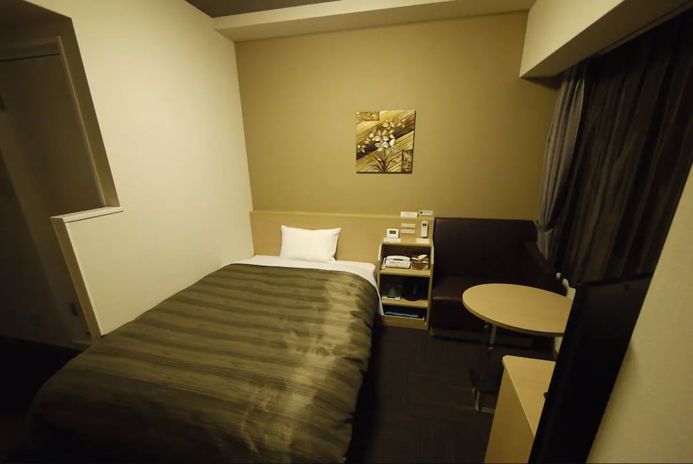 客室1 | ホテルルートイン伊勢原大山インター -国道 246 号- 客室1 | ホテルルートイン伊勢原大山インター -国道 246 号-