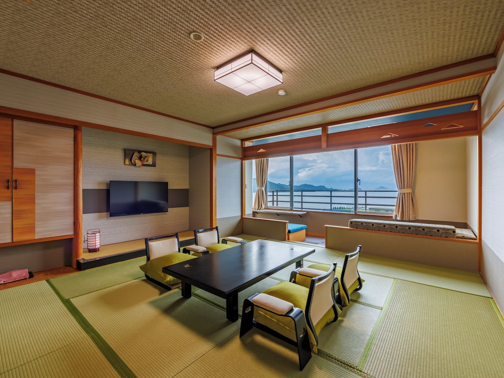 和室 (嬉春亭) オーシャンビュー (ビュッフェスタイルディナー) | 戸田家