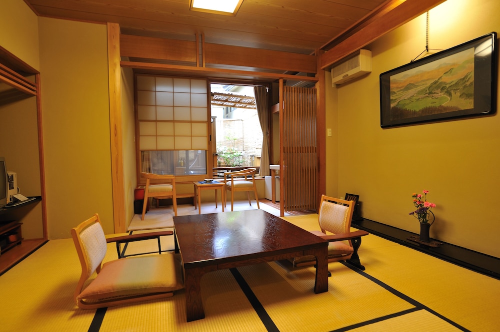 和室 (梅)　露天風呂付 客室1 | 信州渋温泉 古久屋