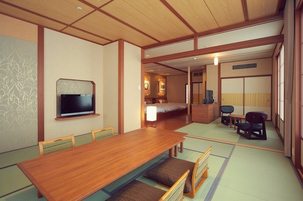 客室1 | ホテル別邸 海と森