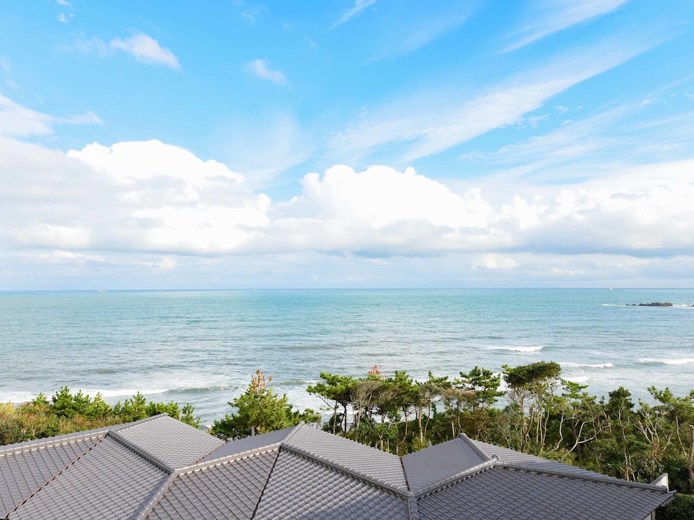 メインイメージ | ホテル別邸 海と森