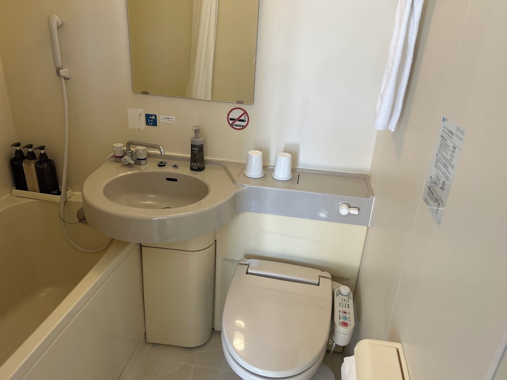 洋室1階ツインルーム 禁煙 客室2 | 湯布院 旅の蔵