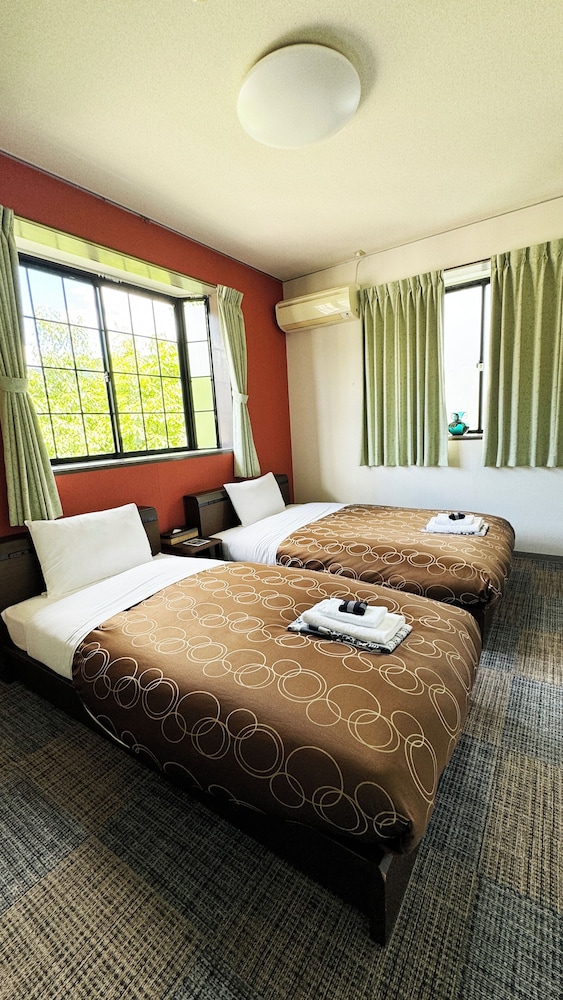 和洋室1階ファミリールーム 禁煙 客室24 | 湯布院 旅の蔵