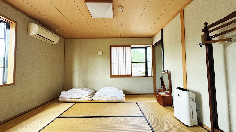 和洋室1階ファミリールーム 禁煙 客室20 | 湯布院 旅の蔵