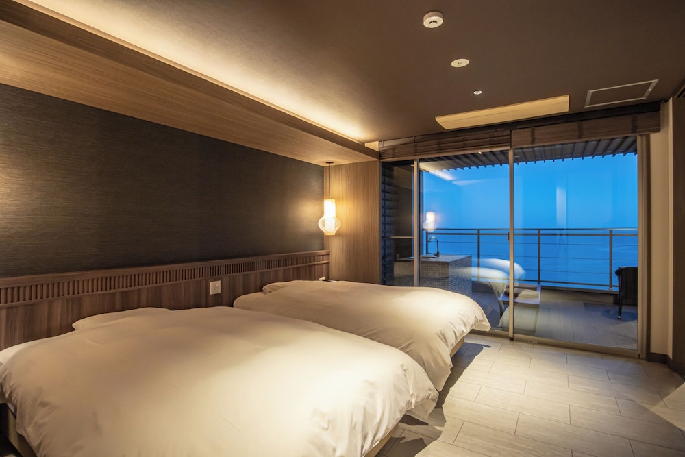 D2タイプ デラックスリゾート (洋室) 禁煙 客室1 | AMANE RESORT SEIKAI