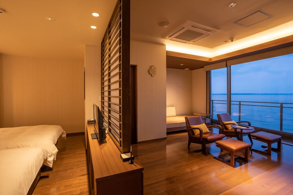 Sタイプ スーペリアツイン (リノベーション) 65sqm 客室2 | AMANE RESORT SEIKAI