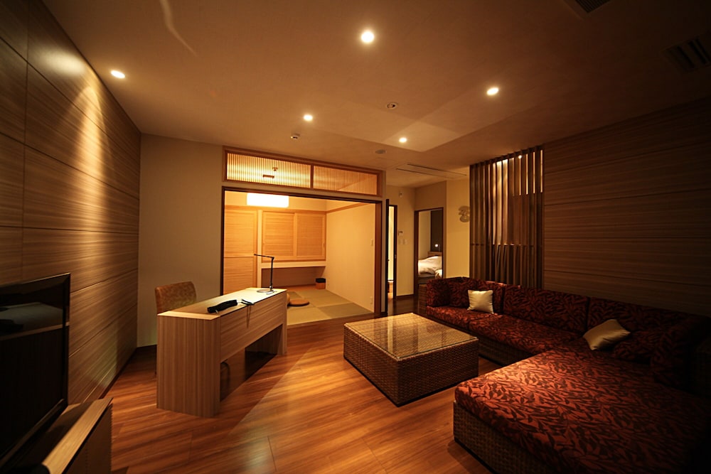 Jタイプ エグゼクティブ (和洋室) 77sqm | AMANE RESORT SEIKAI