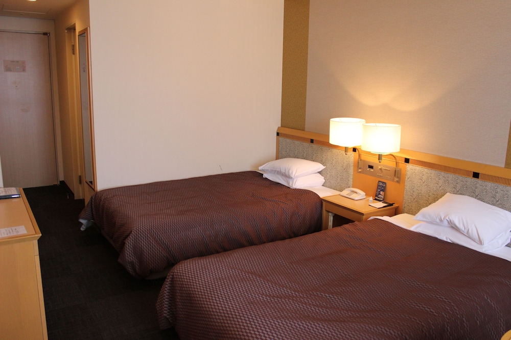 ツインルーム 客室1 | グランドホテル白山