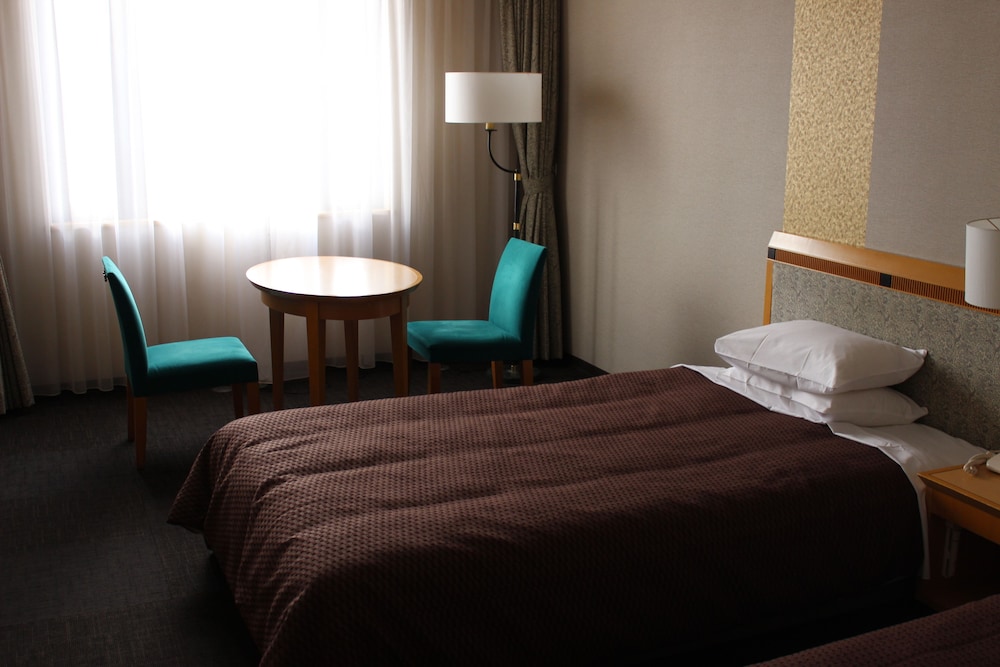 ツインルーム 客室2 | グランドホテル白山