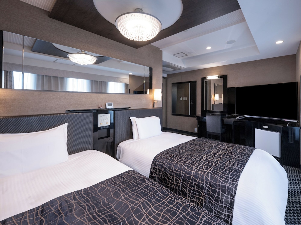 デラックス ツインルーム 禁煙 (27th floor) 客室6 | アパホテル〈新宿 歌舞伎町タワー〉