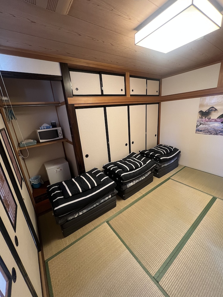 スーペリア ルーム 禁煙 共用バスルーム フロアマップ1 | マウント富士ホステルマイケルズ