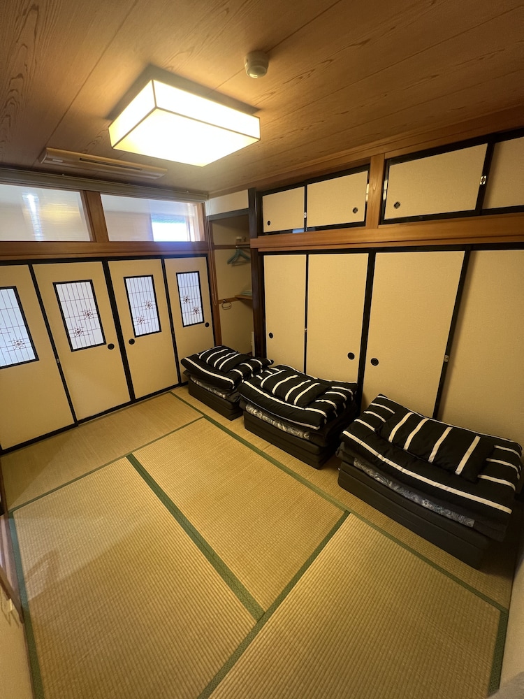 スーペリア ルーム 禁煙 共用バスルーム フロアマップ2 | マウント富士ホステルマイケルズ