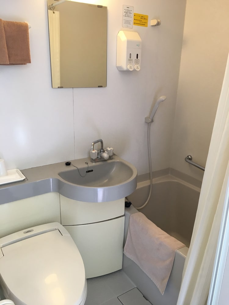 スタンダード ルーム 禁煙 バスルーム0 | 大塚シティホテル