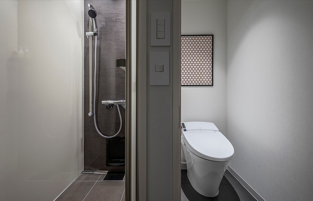 琉球モダン　ダブル　禁煙 バスルーム0 | エスティネートホテル那覇