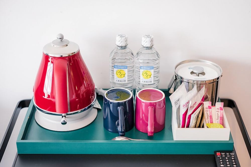 デラックス ロフト クイーンベッド 1 台ソファーベッド付き 禁煙 客室の設備とサービス3 | アロフト大阪堂島