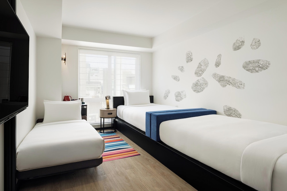 ルーム ダブルベッド 1 台 | アロフト大阪堂島