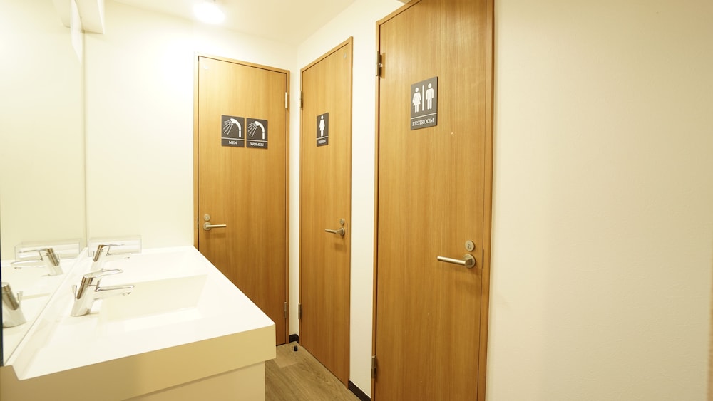 和室エコノミールーム バスルーム0 | ハウス池袋