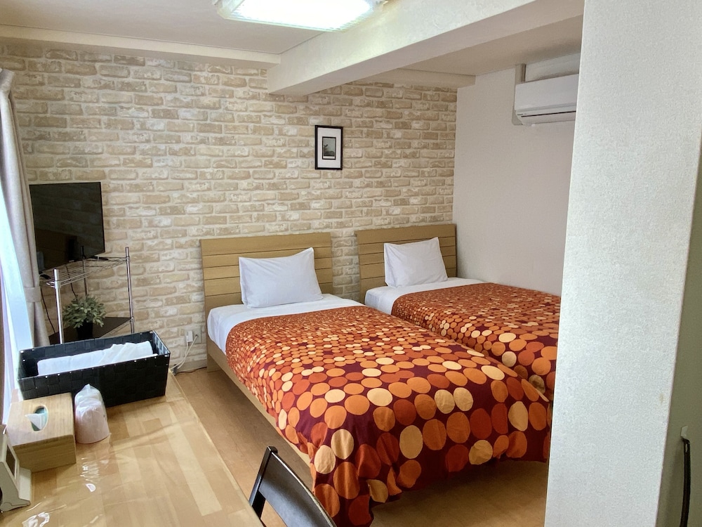 ツインルーム シングルベッド 2 台 禁煙 | 京都うら～らかハウス