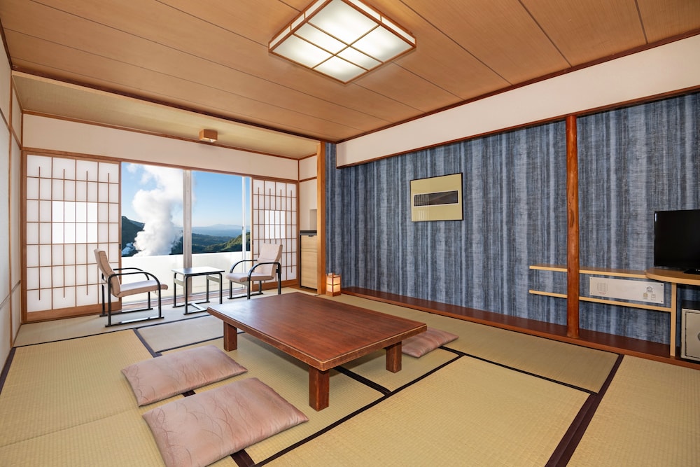 和室12畳 (湯けむりビュー) 禁煙 | 霧島国際ホテル