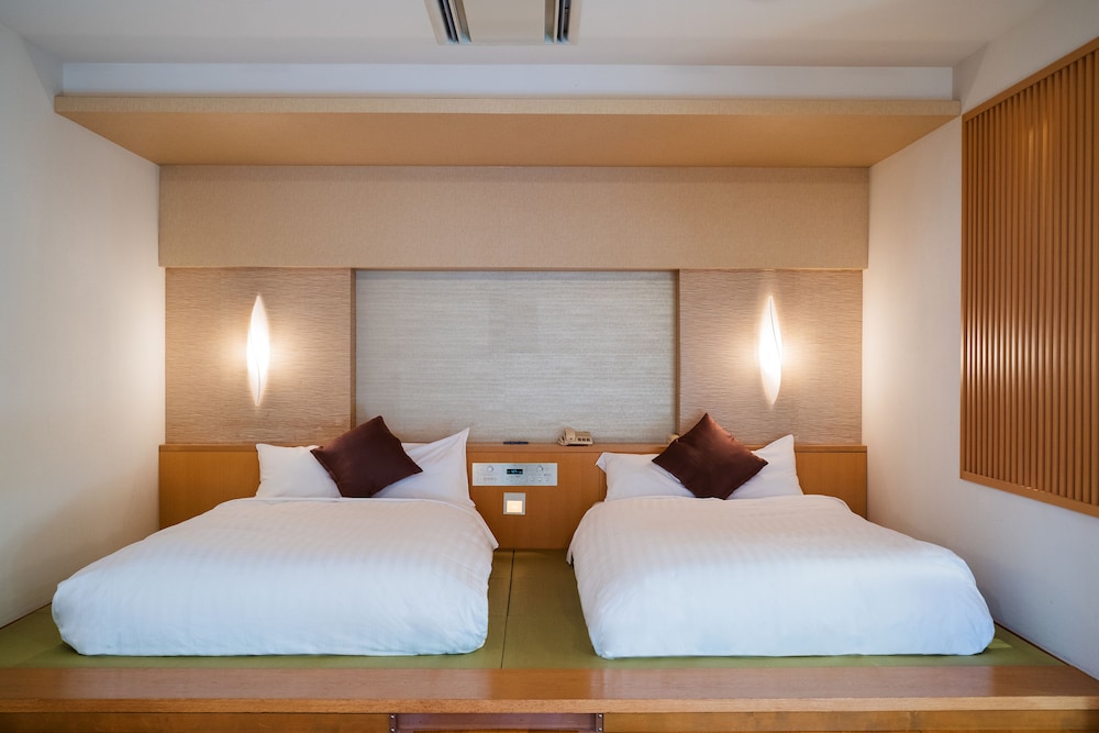 [最上階] プレミアデラックス和洋室 (湯けむりビュー露天風呂付) 64m² 禁煙 客室0 | 霧島国際ホテル