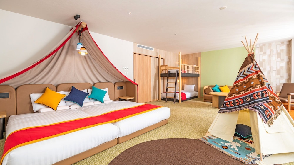 キッズデラックスルーム (湯けむりビュー) 64m² 禁煙 | 霧島国際ホテル