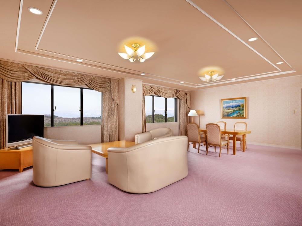 客室1 | メルキュール富山砺波リゾート & スパ 客室1 | メルキュール富山砺波リゾート & スパ